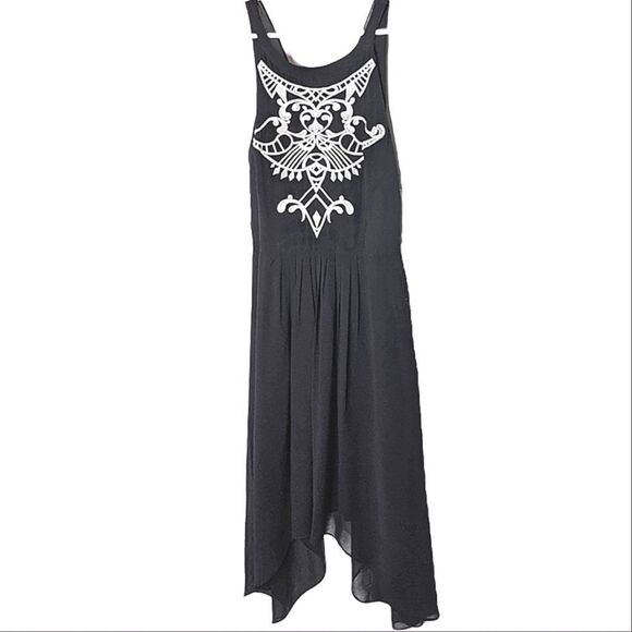 Embroidered Black & White Sleeveless Sheer V Back Cocktail Dress Size M - Picture 1 of 13